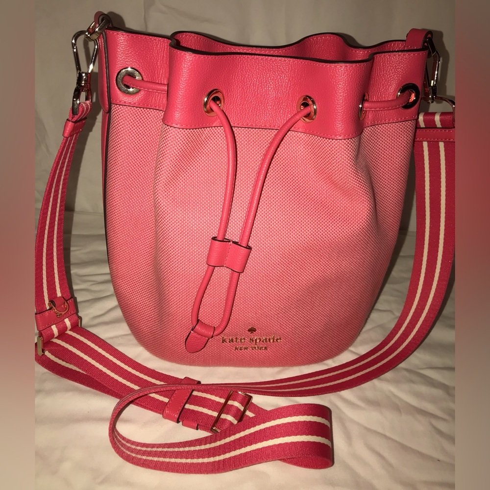 Kate Spade Canvas Large Bucket Bag/Pink Peppercorn
